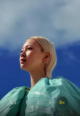 App Cámara en el iPhone 17 Pro, zoom óptico de 0,5x, 1x, 2x, 4x y 8x, con la opción 8x seleccionada